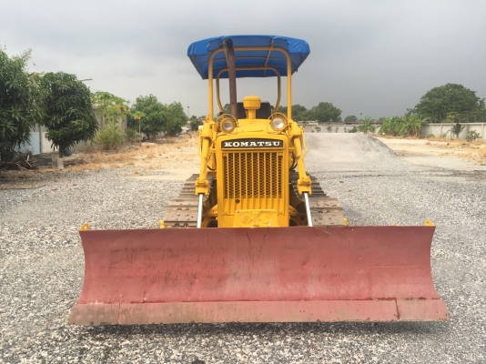 ขายรถแทรคเตอร์Komatsuรุ่นD21-3 นำเข้าจากญี่ปุ่น ไม่เคยใช้งานในไทย มีใบอินวอย สภาพดีพร้อมใช้งาน ขายรถแทรคเตอร์Komatsuรุ่นD21-3 นำเข้าจากญี่ปุ่น ไม่เคยใช้งานในไทย มีใบอินวอย สภาพดีพร้อมใช้งาน