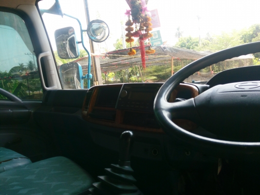 ขายหกล้อเม้กาเครื่อง145 กระบะปิเนียม ปี49 ยางเรเดียลใหม่หมดทั้ง6เส้น รถสวยมากๆพร้อมใช้งานได้เลยโทร 0616892888