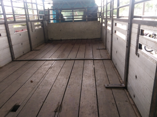 ขายหกล้อเม้กาเครื่อง145 กระบะปิเนียม ปี49 ยางเรเดียลใหม่หมดทั้ง6เส้น รถสวยมากๆพร้อมใช้งานได้เลยโทร 0616892888