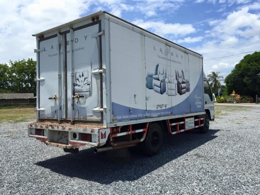 ขาย 6 ล้อตู้แห้ง NPR ยูโร 2 เครื่อง 130 แรงเทอโบ ปี 2006 - 2549 กระบะยาว 5 ม. พวงมาลัยเพาเวอร์ รถออกมือ 1