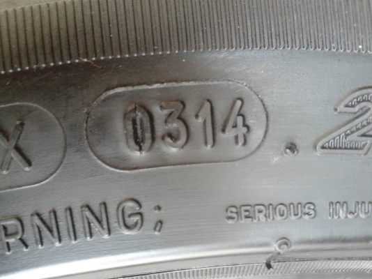 215/45R17 MICHELIN Pilotsport3 ปี14 ชุด 4 เส้น tel.081-427-3941 ไอดีไลน์ 0814273941