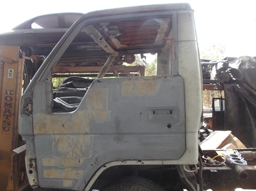 ขายแชสซี TOYOTA 6ล้อ BU94 3ใบปัด พร้อมทะเบียน (ม.79) มีหัวทำเป็นอะไหล่ได้ ขายแชสซี TOYOTA 6ล้อ BU94 3ใบปัด พร้อมทะเบียน (ม.79) มีหัวทำเป็นอะไหล่ได้