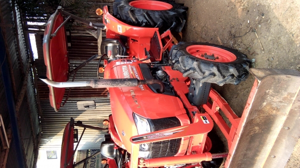 ขายรถไถคูโบตัาL4708พรัอมอุปกรณ์ 2ชิันหนัาหลัง ขายรถไถคูโบตัาL4708พรัอมอุปกรณ์ 2ชิันหนัาหลัง