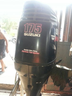 ขายเครื่อง Suzuki 4 จังหวะ DF 175 หางยาว