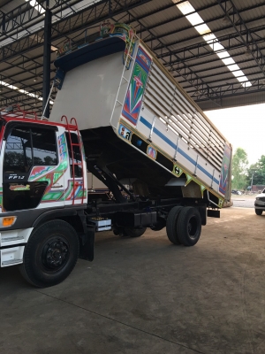 ขายกระบะ 6 ล้อ ดั้มเกษตร