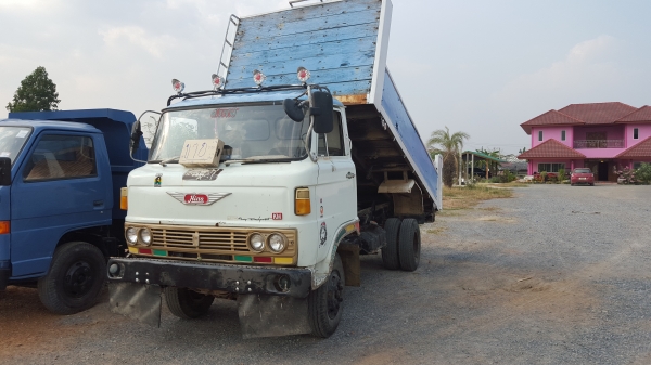 6ล้อดั้ม  สภาพพร้อมใช้ราคาถูก