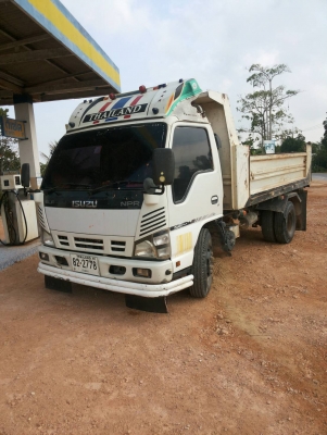 ขายรถบรรทุก 6 ล้อดัมพ์ ISUZU NPR 130 แรงม้าปี 2550 ราคา 650000