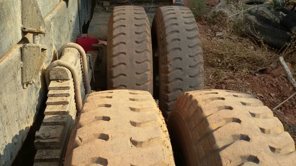 ขายดาวน์ 10 ล้อ ร็อคกี้นางฟ้า