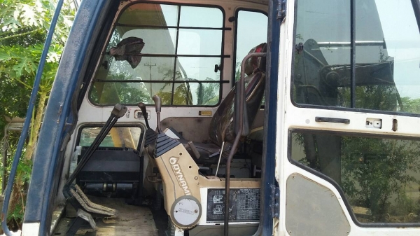 ขายรถแบคโฮ KOBELCO SK60-/// ระะบบไฟเต็ม ใบแจ้งจำหน่าย ราคา 530000 ขายรถแบคโฮ KOBELCO SK60-/// ระะบบไฟเต็ม ใบแจ้งจำหน่าย ราคา 530000