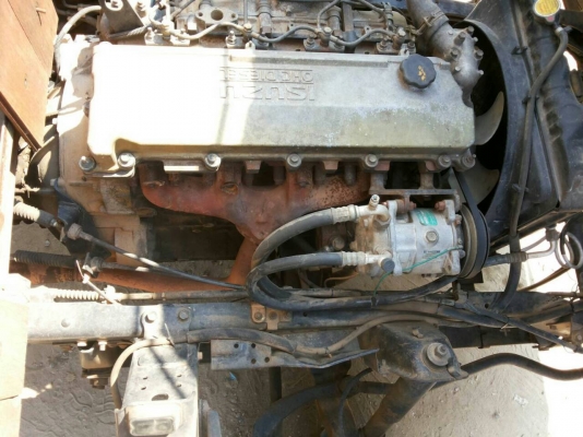 **ราคา 395,000** รถห้าง ISUZU NPR 120 แรงม้า เครือง เกียร์ แคชซีสวยเทพ กระบะ 4.5 เมตร พร้อมใช้งาน(062)387-4789