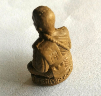 หลวงปู่หมุน ลอยองค์ โค๊ตแท้ด้านหลัง กรรมการเก็บ หายากแล้วครับ