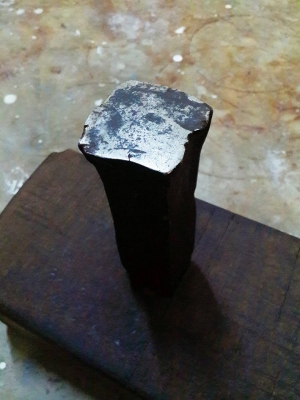 ค้อนและทั่ง