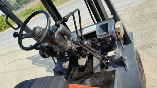 ขายด่วนรถยก TOYOTA 6FGยก1.5ตันเสาสูง3เมตรยางตัน4เส้น2ระบบแก็สเบนซินรถนอกยังไม่เคยใช้งานในเมืองไทยเลย=รุ่นใหม่ขายถูกๆๆ