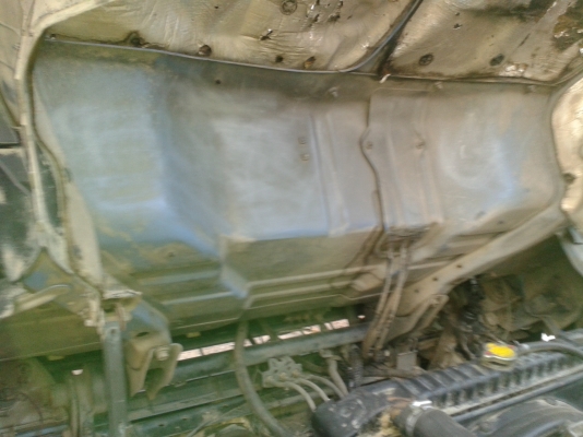 ขาย หกล้อ ISUZU NQR 150 แรง 5.5 ม ปี46 แอร์พวงมาลัยพาเวอร์เทอร์โบ