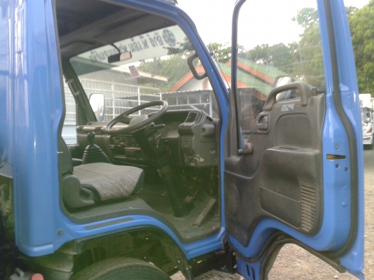ขาย หกล้อ ISUZU NQR 150 แรง 5.5 ม ปี46 แอร์พวงมาลัยพาเวอร์เทอร์โบ