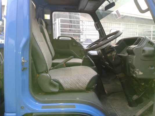 ขาย หกล้อ ISUZU NQR 150 แรง 5.5 ม ปี46 แอร์พวงมาลัยพาเวอร์เทอร์โบ