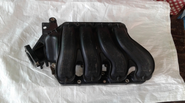 ท่อร่วมไอดีโตโยต้าอัลติส1.6