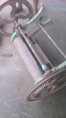 เครื่องรีดยางพารา