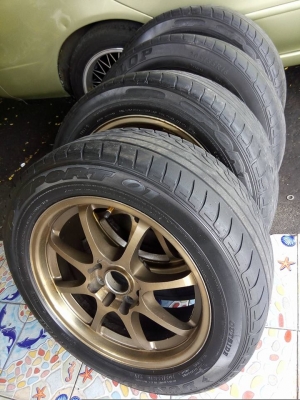 แม็กลาย CE28 ขอบ 16 กว้าง 7 พร้อมยาง 4 รู 114 ราคา 6500 บาท