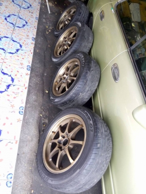 แม็กลาย CE28 ขอบ 16 กว้าง 7 พร้อมยาง 4 รู 114 ราคา 6500 บาท