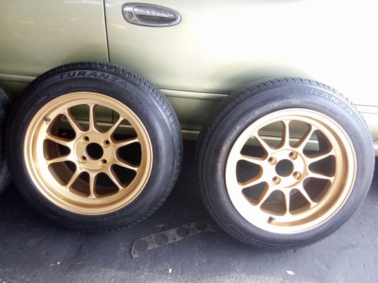 แม็ก RF1 ขอบ 15 กว้าง 8 ออฟ 25 พร้อมยางดอกล้นๆ แม็ก RF1 ขอบ 15 กว้าง 8 ออฟ 25 พร้อมยางดอกล้นๆ