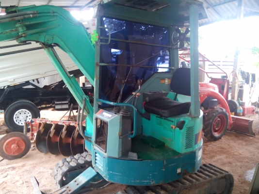 รถขุดยันม่า แทคยาง  พร้อมใช้เช็คเรียบร้อย  นำเข้าจากญี่ปุ่น