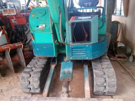 รถขุดยันม่า แทคยาง  พร้อมใช้เช็คเรียบร้อย  นำเข้าจากญี่ปุ่น