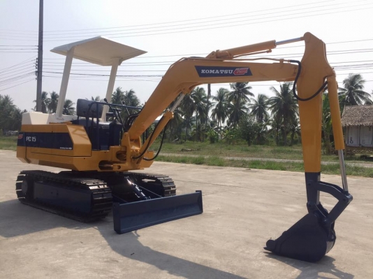 รถขุด KOMATSU PC15-2 นำเข้า มือสองญี่ปุ่น