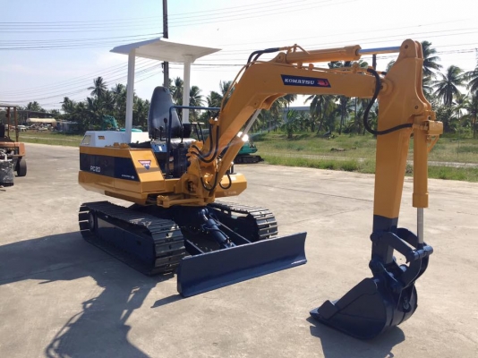 รถขุด KOMATSU PC20-5 ทำสีใหม่ นำเข้า มือสองญี่ปุ่น