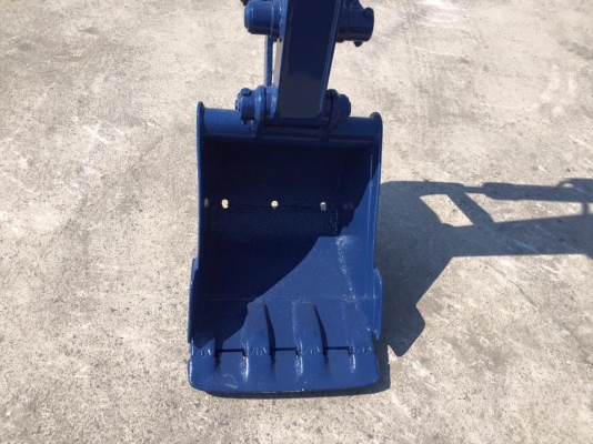 รถขุด KOMATSU PC20-5 ทำสีใหม่ นำเข้า มือสองญี่ปุ่น