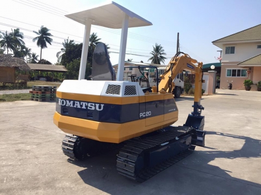 รถขุด KOMATSU PC20-5 ทำสีใหม่ นำเข้า มือสองญี่ปุ่น
