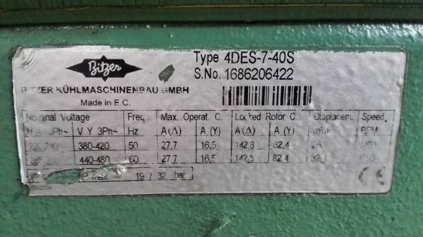 *** ขายแล้วครับ!! *** คอมเพลสเซอร์ทำความเย็น BITZER Made in Germany ไฟ 380V สภาพใหม่กริ้บๆ 98\% มาเทสก่อนได้ครับ