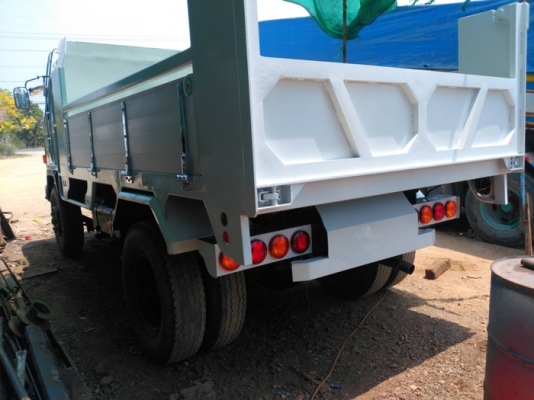ขายรถบรรทุกหกล้อดั้มอีซูซู ร้อคกี้ เครื่อง 185 แรงม้า 6BF1-แน่นมากๆ รถประกอบดั้มยิงหน้ากระเนียม