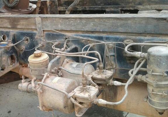 สิบล้อ ฮีโน่ FM3H195ปี39ดั้มกะบะมีเนียม เครืองเกียร์เดิม 2เพา สภาพดีเดิมๆพร้อมใช้งาน ทะเบียนพร้อมโอน