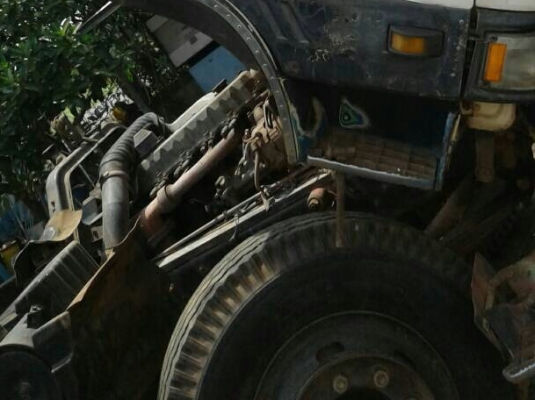 สิบล้อ ฮีโน่ FM3H195ปี39ดั้มกะบะมีเนียม เครืองเกียร์เดิม 2เพา สภาพดีเดิมๆพร้อมใช้งาน ทะเบียนพร้อมโอน