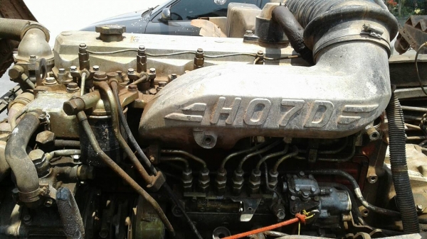 สิบล้อ ฮีโน่ FM3H195ปี39ดั้มกะบะมีเนียม เครืองเกียร์เดิม 2เพา สภาพดีเดิมๆพร้อมใช้งาน ทะเบียนพร้อมโอน