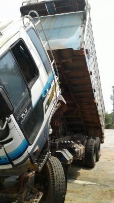 สิบล้อ ฮีโน่ FM3H195ปี39ดั้มกะบะมีเนียม เครืองเกียร์เดิม 2เพา สภาพดีเดิมๆพร้อมใช้งาน ทะเบียนพร้อมโอน