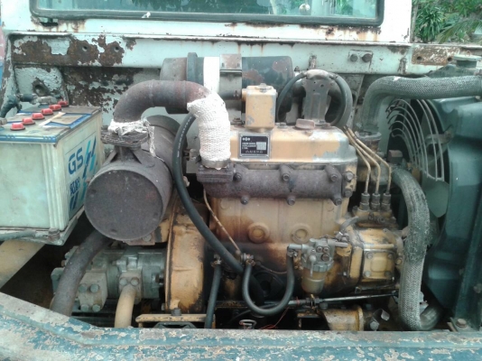 ขายรถแบคโฮ KOMATSU PC30-5 ราคา 200000 ขายรถแบคโฮ KOMATSU PC30-5 ราคา 200000