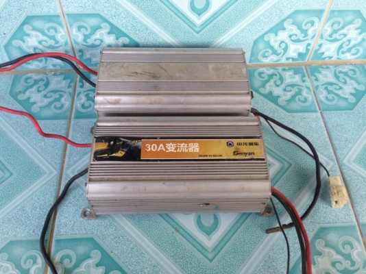 ตัวแปลงไฟจาก24vเป็น12v ขายตัวละ 350 บาท