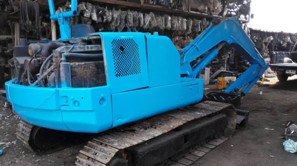 ขายรถขุดโกเบล SK042 ปั๊มนิ้ว เช็คใหม่ ช่วงล่างดี สภาพพร้อมใช้งาน เก่านอก