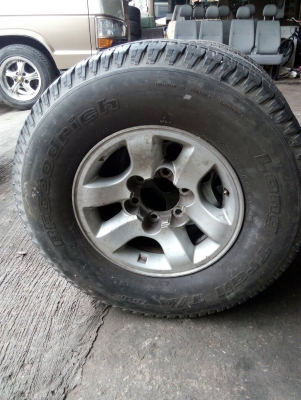 แม๊กพร้อมยาง 255/70R15 BF Goidrich ชุด 4 ล้อ tel.081-427-3941 ไอดีไลน์ 0814273941 แม๊กพร้อมยาง 255/70R15 BF Goidrich ชุด 4 ล้อ tel.081-427-3941 ไอดีไลน์ 0814273941