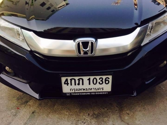 ขายด่วนคะHonda city ตัวลองทอป2015 ใช้มือเดียวส่วนใหญ่จอด