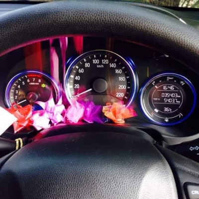 ขายด่วนคะHonda city ตัวลองทอป2015 ใช้มือเดียวส่วนใหญ่จอด