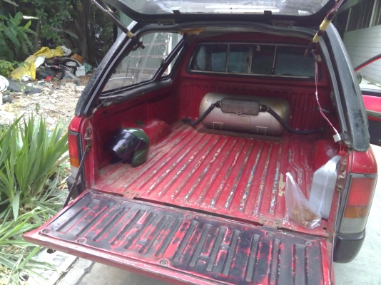 นิสสัน NV ปี95รถขับได้เลย แอร์เย็น แมค15 ราคาไม่แพง 39000