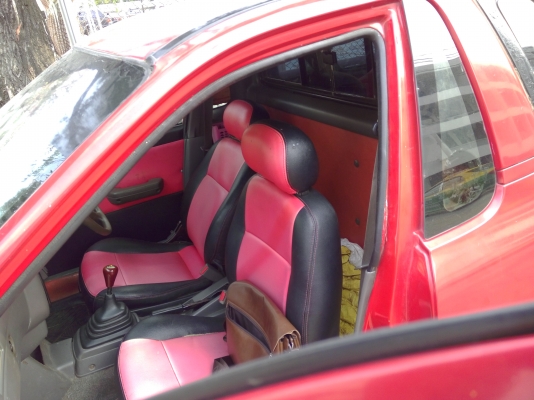 นิสสัน NV ปี95รถขับได้เลย แอร์เย็น แมค15 ราคาไม่แพง 39000