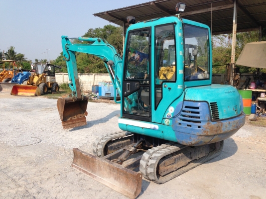 KUBOTA K-035 พร้อมหัวเก๋ง สวยๆจากญี่ปุ่น พร้อมใช้งานเลย โทร.090-986-2521 อ๊อบ
