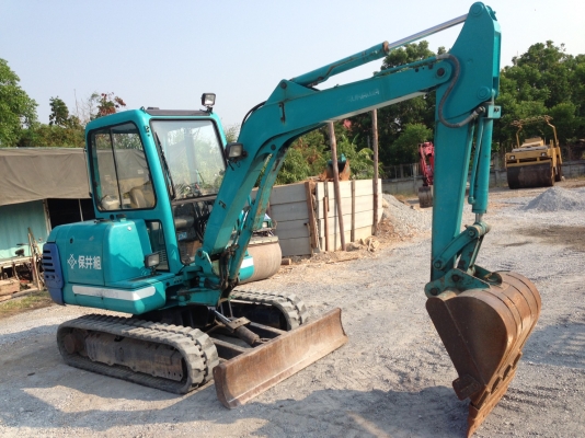 KUBOTA K-035 พร้อมหัวเก๋ง สวยๆจากญี่ปุ่น พร้อมใช้งานเลย โทร.090-986-2521 อ๊อบ