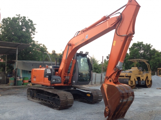HITACHI ZX120 ปี2006 ซีเรียบ70,000กว่า สภาพ 99\% สีเดิมจากญี่ปุ่น โทร.090-986-2521 อ๊อบ