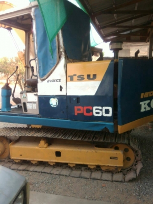 ขายรถแบคโฮ KOMATSU PC60-6 กับ KOMATSU PC60-1 มีแอร์พร้อม ราคารวม 2 คัน 600000 ขายรถแบคโฮ KOMATSU PC60-6 กับ KOMATSU PC60-1 มีแอร์พร้อม ราคารวม 2 คัน 600000