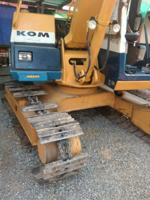 ขายรถแบคโฮ KOMATSU PC60-6 กับ KOMATSU PC60-1 มีแอร์พร้อม ราคารวม 2 คัน 600000 ขายรถแบคโฮ KOMATSU PC60-6 กับ KOMATSU PC60-1 มีแอร์พร้อม ราคารวม 2 คัน 600000